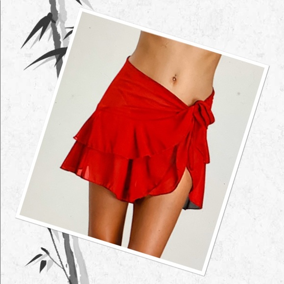 Classy Fashion Closet Other - Brand New Ruffled Coverup